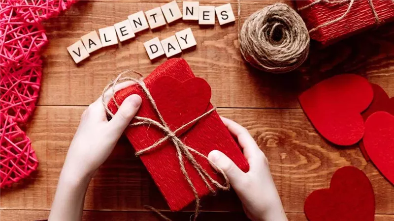 عيد الحب 2026.. تعرف على سبب اختيار يوم 14 فبراير للاحتفال