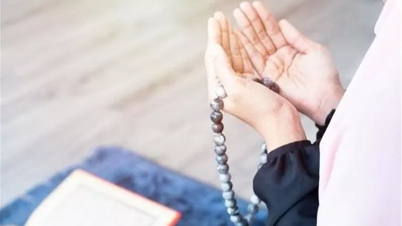 دعاء يوم الجمعة لسعة الرزق.. ردده في ساعة الإجابة