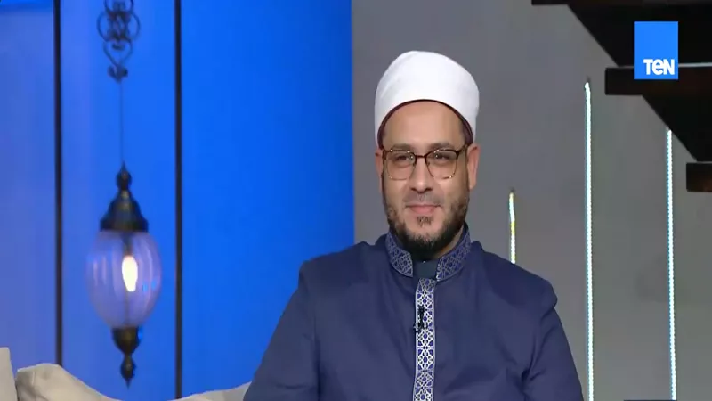 أزهري: ثقل الطاعة والعبادات علامة لمراجعة وإصلاح القلب|فيديو