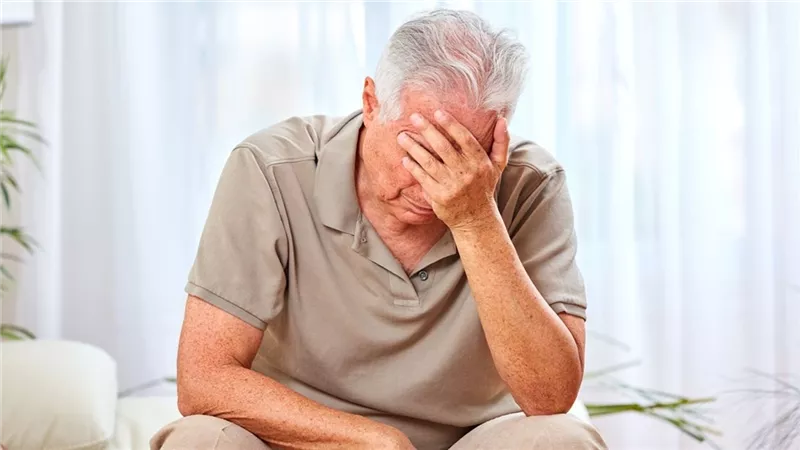 أبرزها التهاب المفاصل.. أمراض لها علاقة بالخرف