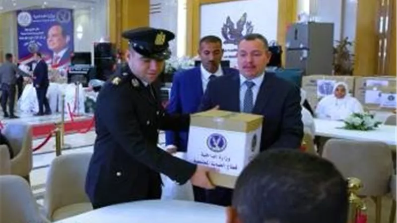 الداخلية تنظم احتفالية لأسر النزلاء والمفرج عنهم بمناسبة عيد الشرطة