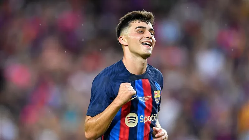 بعد شهر من الغياب.. بيدري على أعتاب الظهور مجددا مع برشلونة