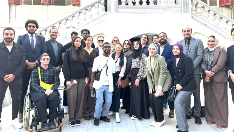 «الصحة» تبحث مع جامعة بريطانية مكافحة مقاومة المضادات الميكروبية