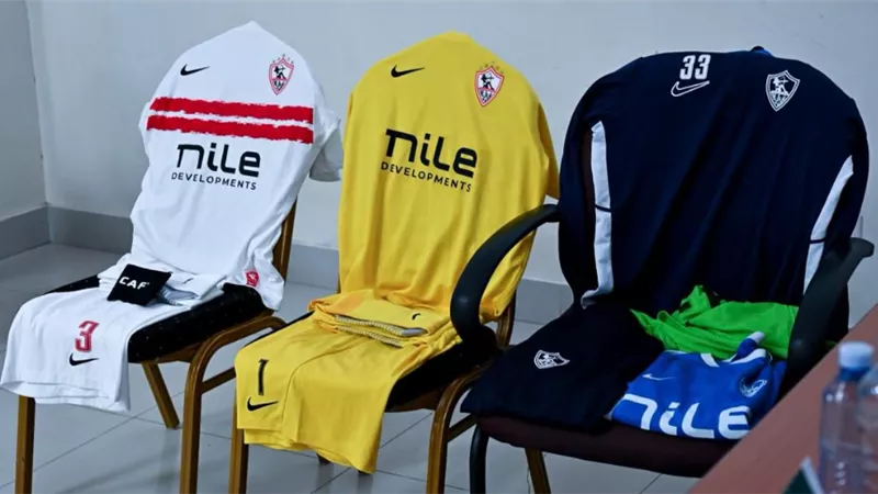 الزمالك بزيه التقليدي أمام زيسكو الزامبي في الكونفدرالية الإفريقية