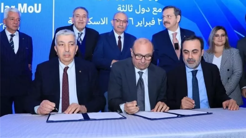 مذكرات تفاهم لتعزيز التعاون بين الغرفة التجارية ببورسعيد ونظيرتها التركية