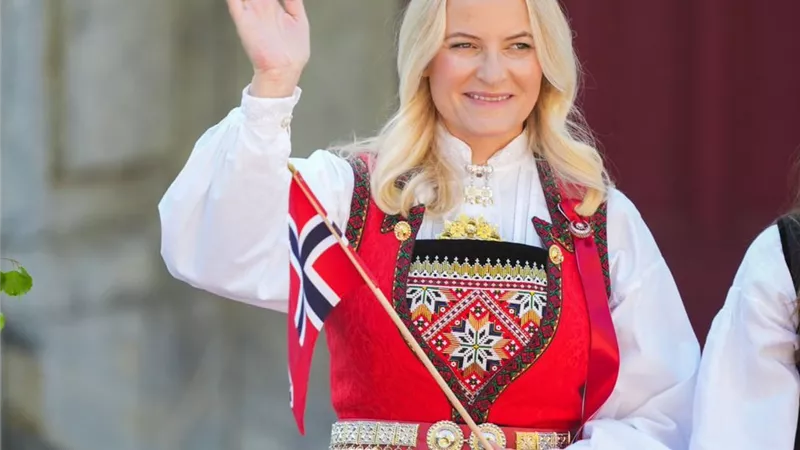 ولية عهد النرويج تقدم اعتذارا جديدا بعد الكشف عن علاقتها بجيفري إبستين