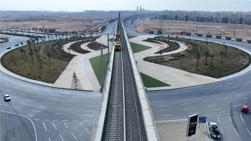 تقدم في تنفيذ المرحلة الثالثة من القطار الكهربائي الخفيف LRT|صور