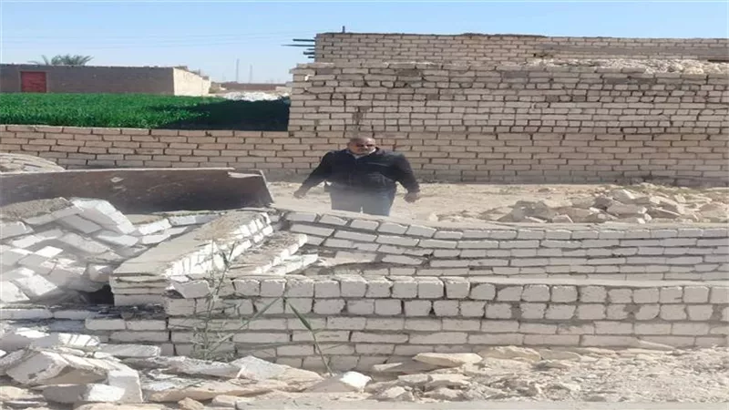 إزالة 12 حالة تعد على الأراضي الزراعية بمركز بني مزار في المنيا