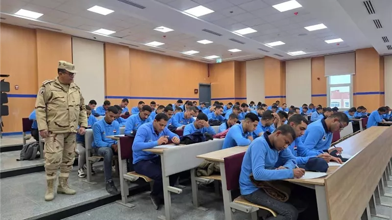 جامعة طيبة التكنولوجية تختتم فعاليات دورة التربية العسكرية 51 للبنين