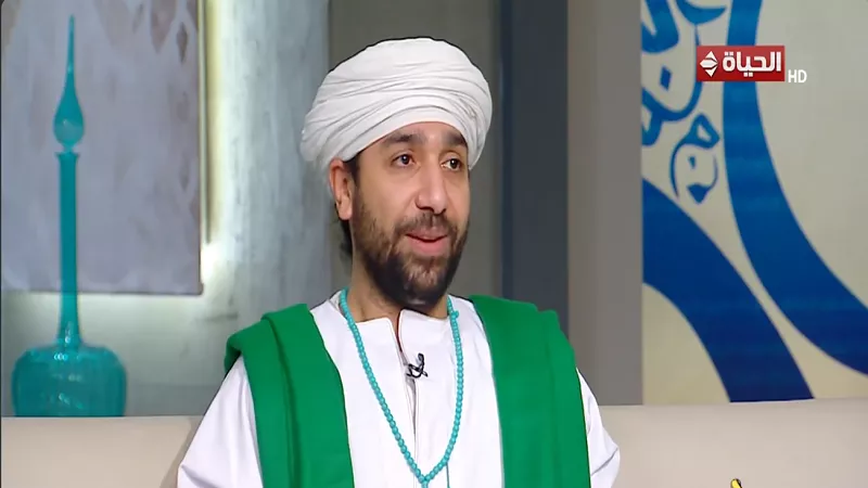 منشد: الإنشاد الديني يعزز الوعي والقيم الروحانية لدى الجمهور|فيديو
