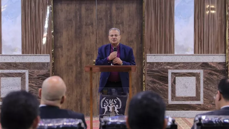 مع انطلاق الترم الثاني.. رئيس الطائفة الإنجيلية يتفقد مدرسة السلام الحديثة