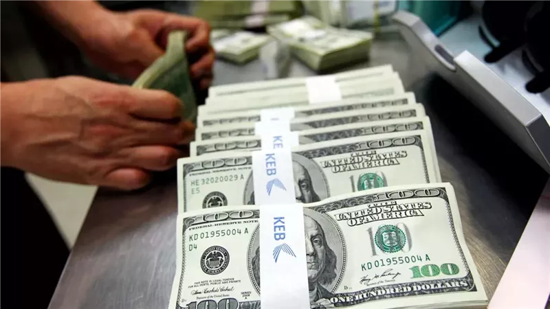 التحفظ على مبالغ ضخمة متحصلة من تجارة النقد الأجنبي