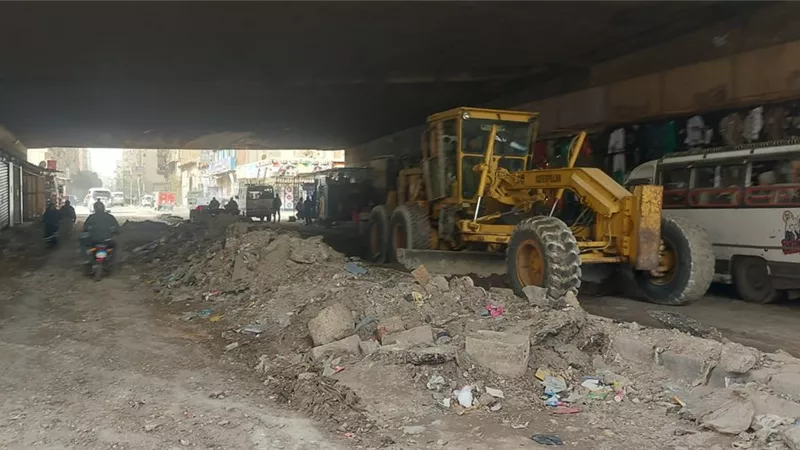 محافظ الجيزة يعلن بدء تطوير ورصف شارع ناهيا ببولاق الدكرور|صور