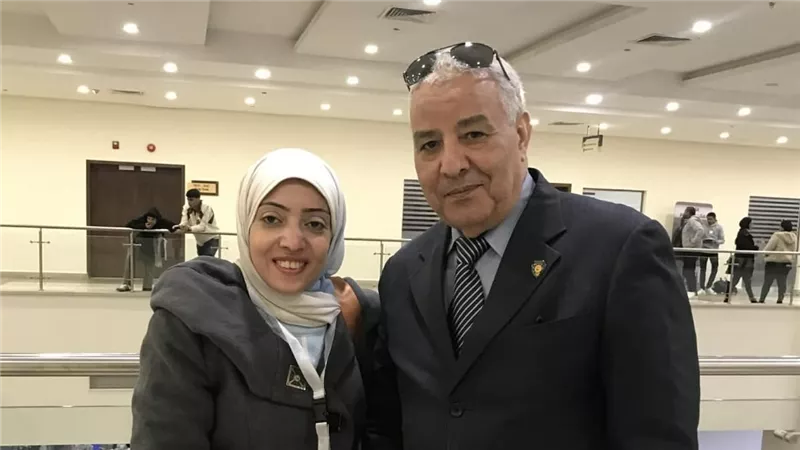 عمارة إبراهيم: القراءة ركيزة أساسية يجب أن يتحلى بها الشباب|خاص
