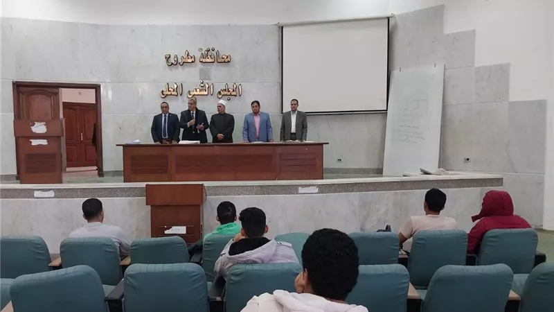 انطلاق أول أيام قوافل الأزهر التعليمية لدعم طلاب الشهادة الثانوية بمطروح