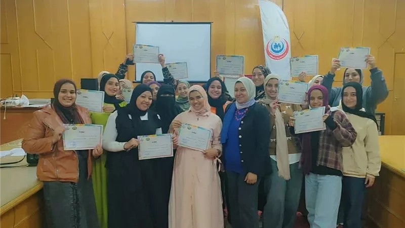 تدريب 23 أخصائي تمريض على العناية بمرضى الغسيل الكلوي في الإسماعيلية