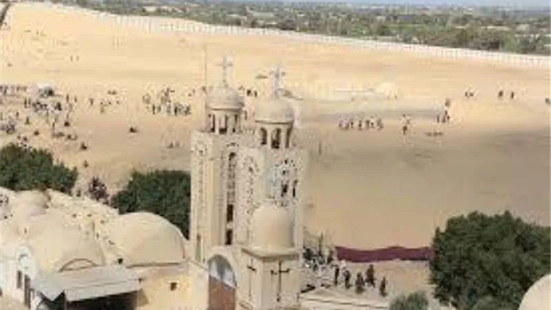 قرار عاجل من النيابة العامة بشأن الانهيار الجزئي بسور دير أبو فانا 