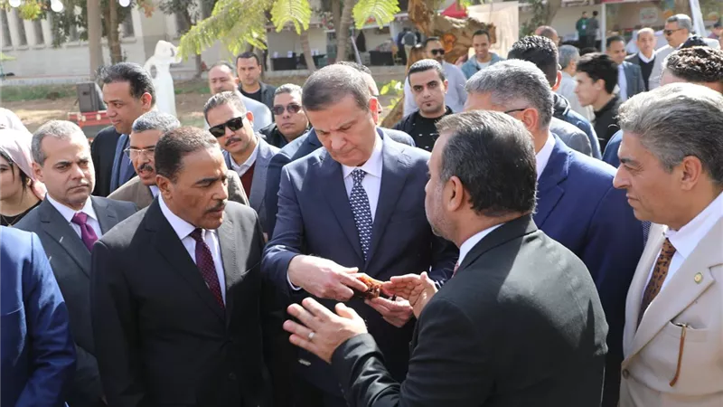 وزير الزراعة: مصر الأولى عالميا في إنتاج التمور بمليوني طن