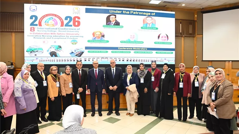 رئيس جامعة أسيوط  يشهد افتتاح المؤتمر الدولي الثامن لكلية التمريض 