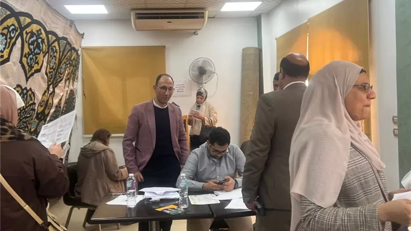 إقبال علي انتخابات نادي أعضاء هيئة التدريس بجامعة الفيوم 