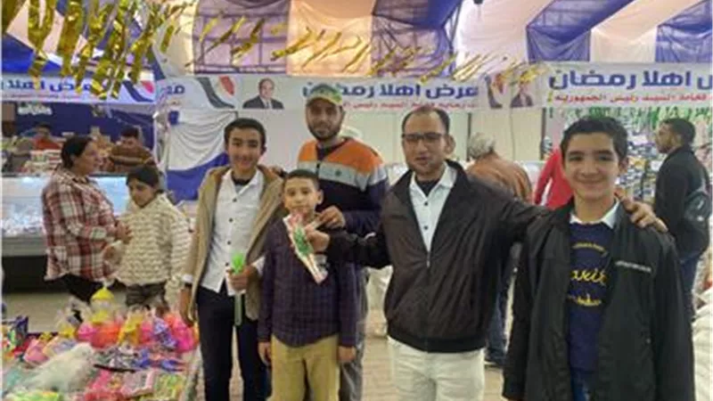 بائعو المواد الغذائية بمعرض أهلاً رمضان: إقبال المواطنين فاق التوقعات