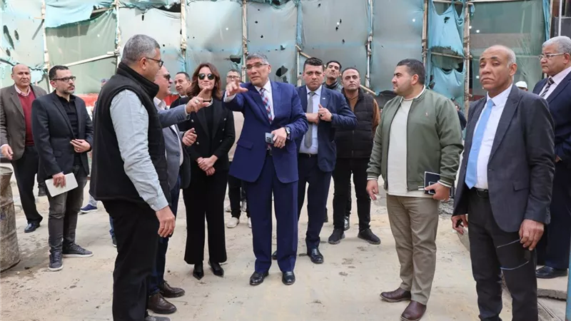 محافظ الجيزة يتفقد شارع العريش ويوجه بتجهيز البديل للباعة قبل رمضان