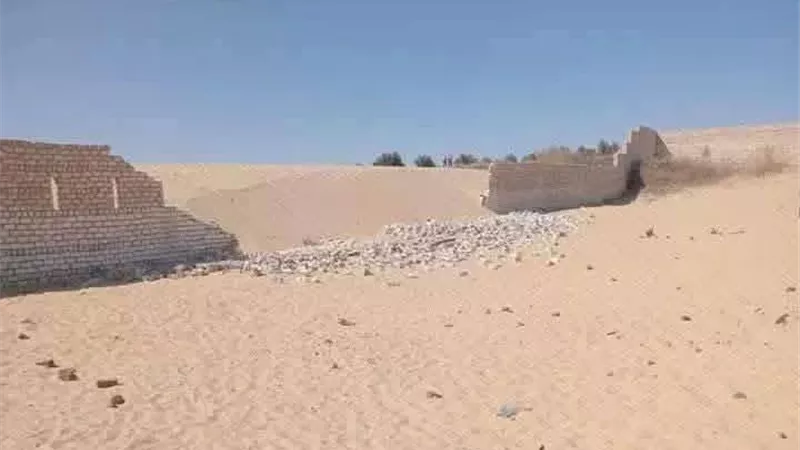 استمرار الحفائر الأثرية بدير أبو فانا بملوي رغم الحادث الأخير