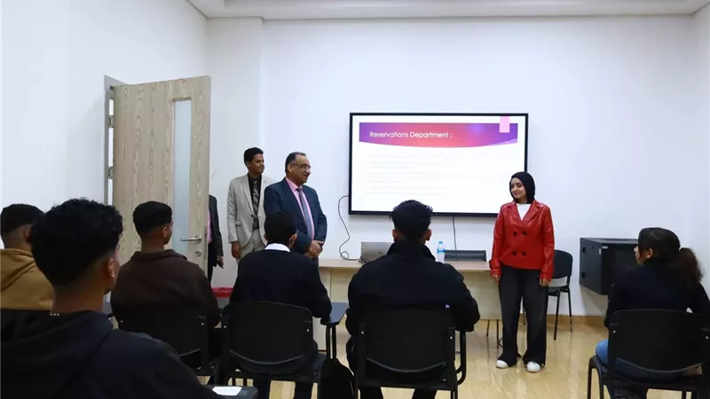 تفاصيل جولة رئيس جامعة طيبة التكنولوجية للاطمئنان على انتظام الدراسة
