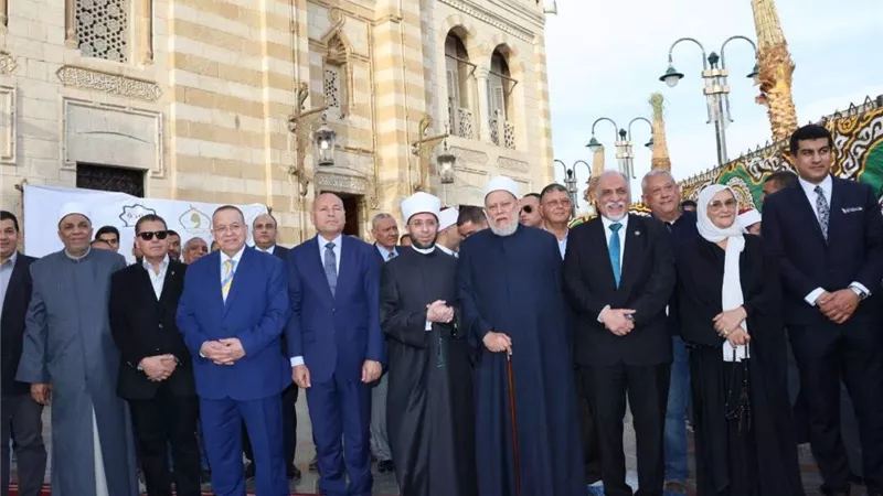  وزير الأوقاف ومحافظ القاهرة يفتتحان مسجد ومقام السيدة عائشة بعد تطويره
