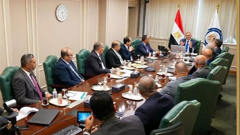البترول: آلية لزيادة الإنتاج مع نهاية فبراير بالتعاون مع الشركات العالمية