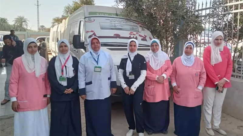 قافلة حياة كريمة تفحص 760 حالة وتقدم 2600 خدمة طبية بالفشن