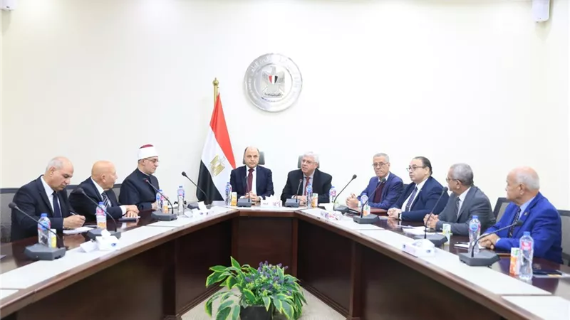 انتخاب الدكتور عادل لبيب رئيسًا لمجلس أمناء جامعة كفر الشيخ الأهلية