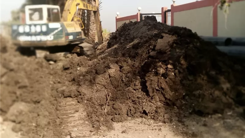 حملة مرافق ومتابعة مشروعات خدمية بمركز ومدينة الزينية بالأقصر