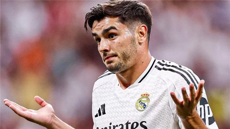 الغموض يحيط بمستقبل إبرهيم دياز مع ريال مدريد قبل الميركاتو الصيفي 