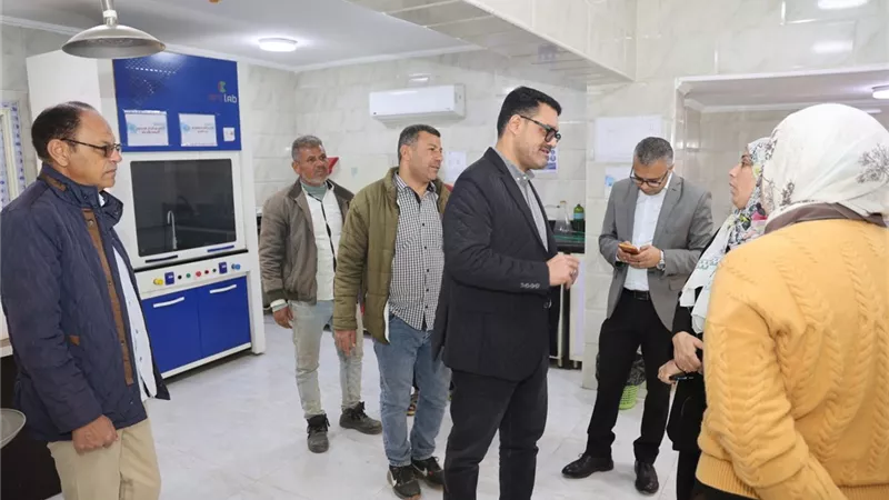 رئيس«مياه القليوبية» يتفقد محطة معالجة الصرف الصحي بقليوب وشرق القناطر