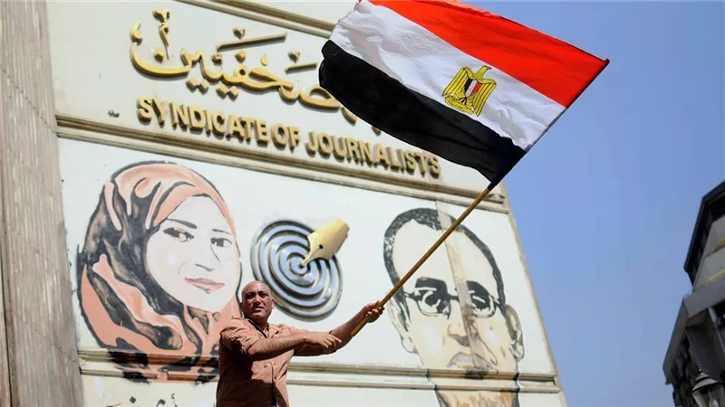 عرض خاص للفيلم الوثائقي التونسي «الطماطم الملعونة» بنقابة الصحفيين