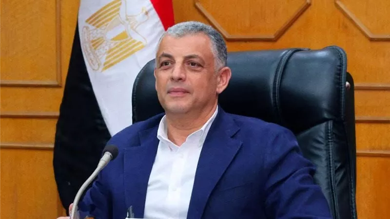 محافظ الإسماعيلية يتابع استعدادات «مياه القناة» لشهر رمضان 