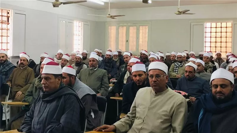 «أوقاف سوهاج» تنفذ دورات علمية متخصصة للأئمة في فقه الصيام استعدادا لرمضان