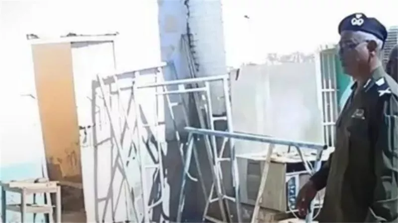 لأول مرة بعد اقتحامه.. الكشف عن الأضرار التي لحقت بسجن كوبر