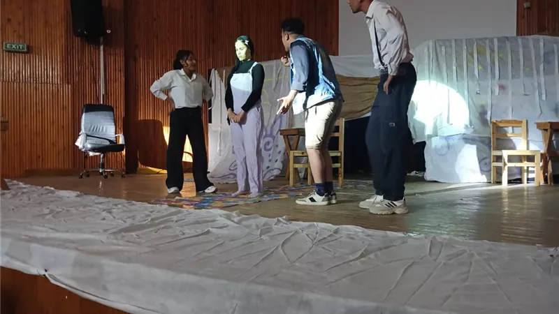 جامعة قناة السويس تطلق مهرجان العروض المسرحية القصيرة