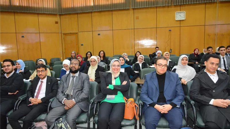 جامعة أسيوط تنظم دورات تدريبية متخصصة لطلاب برنامجي PPIS وETSP 
