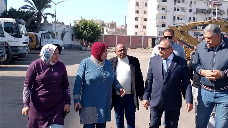 محافظ بورسعيد يتفقد جهاز الإنقاذ والطوارئ ويؤكد ضرورة جاهزية المعدات 