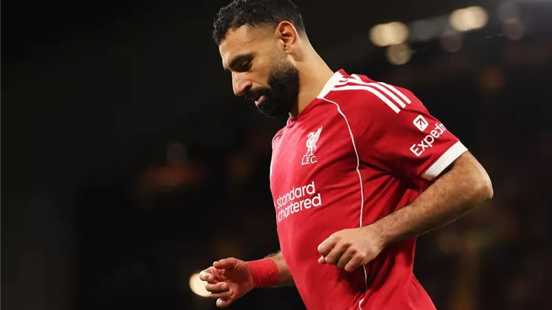 الاتحاد السعودي يستهدف إنهاء صفقة محمد صلاح قبل معسكر المنتخب