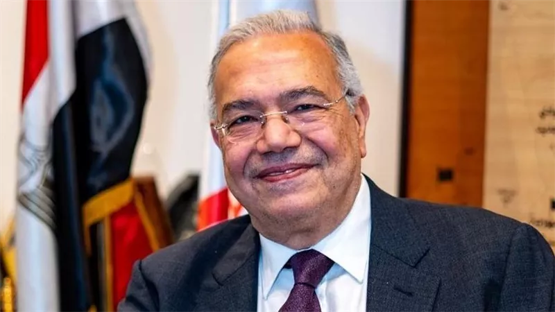 عصام خليل يطالب بـ