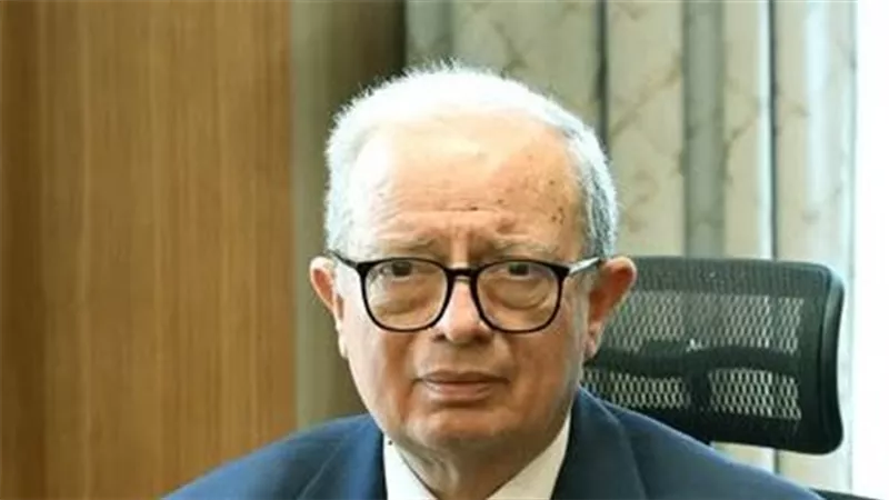 خبير في مهمة حكومية.. كل ما تحتاج معرفته عن حسين عيسي نائب رئيس الوزراء