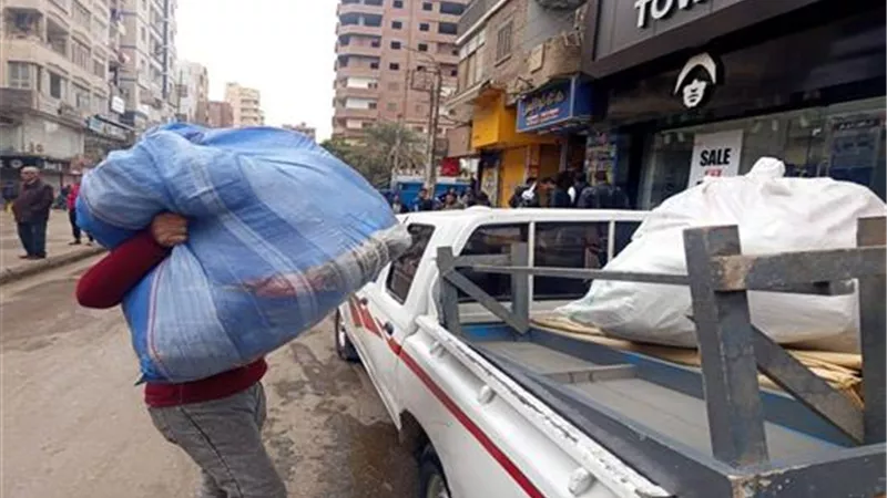 تحرير 197 محضر إشغال بشوارع مركز ملوي في جنوب المنيا