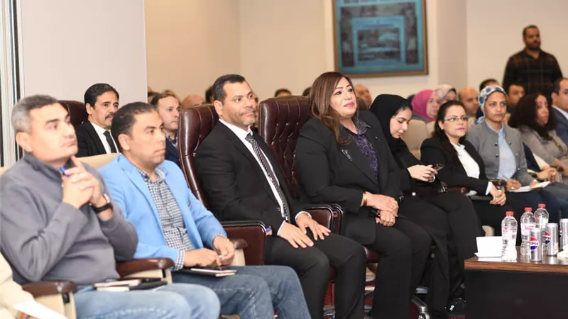  دورة تدريبية لتطوير وتنمية مهارات مشرفي شركات السياحة الدينية