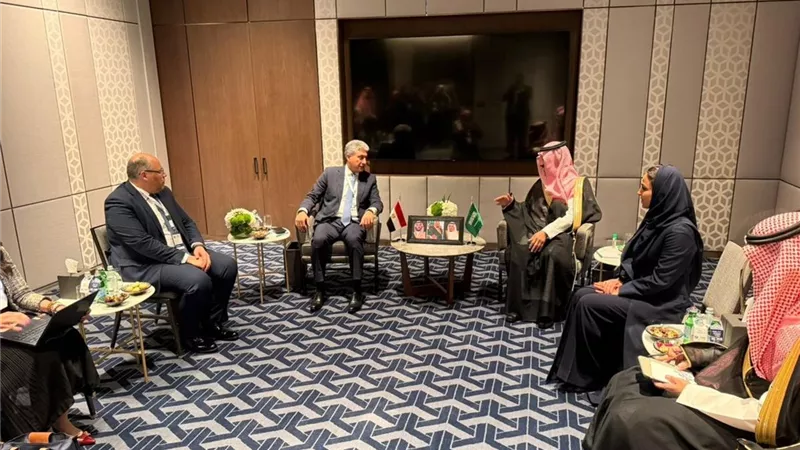 مصر والسعودية تبحثان فتح آفاق أرحب للتعاون السياحي ودعم نمو الحركة البينية