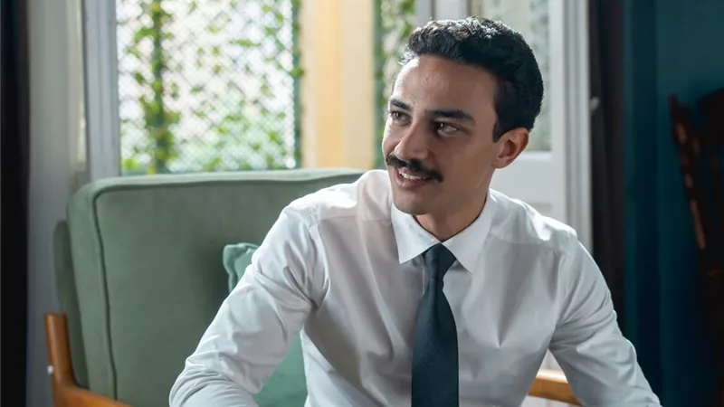 أحمد غزي يشارك متابعيه صور كواليس مسلسل «رأس الأفعى»