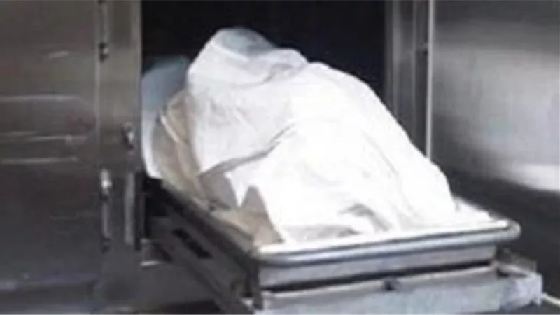 ماس كهربائي يخطف حياة شاب داخل منزله بقرية نجع العاقولة بالمنيا